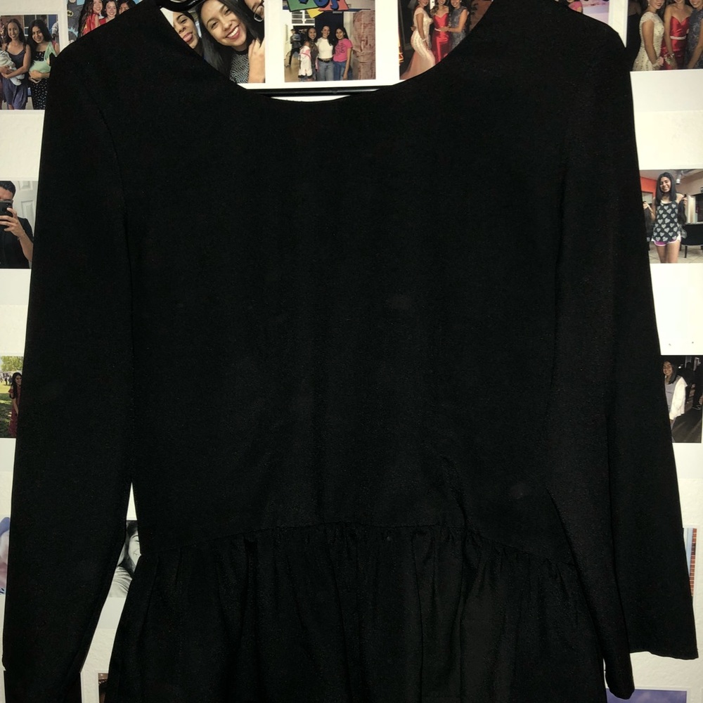 Black quarter sleeve peplum top